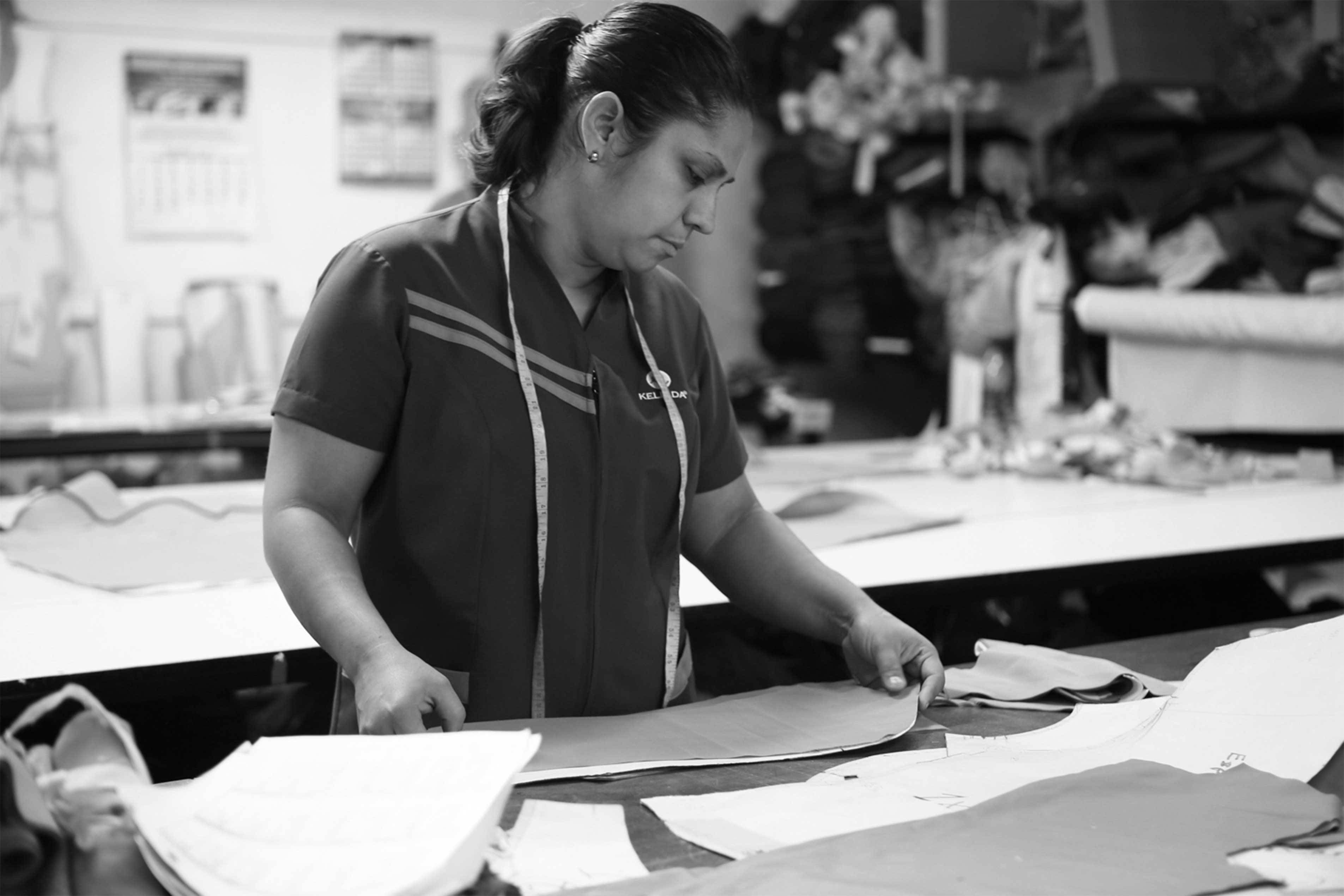 Uniformes Kelinda - Telas y acabados